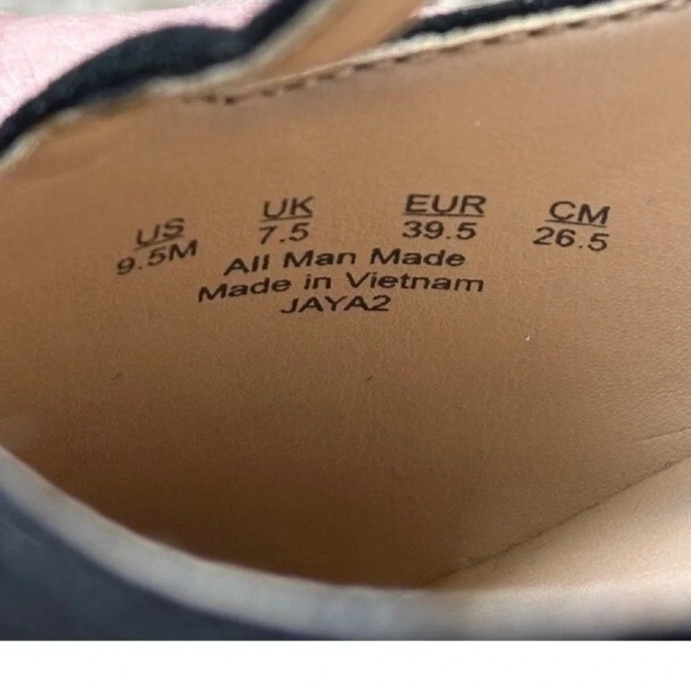 Franco Sarto Snakeskin Heels Pointed Toe Pumps Black Trim‎ Woman's 9.5M - Picture 3 of 11